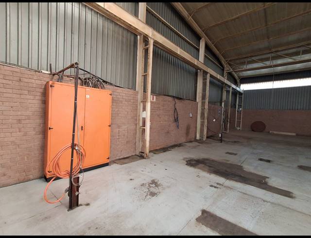 1,000M² WAREHOUSE TO LET IN HERIOTDALE
